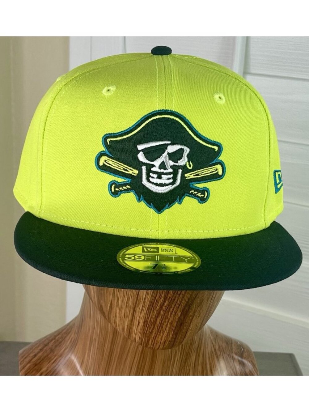 New Era 59Fifty MiLB Bradenton Marauders ‘Barbanegras’ Fitted Hat 7 3/8 - NWT